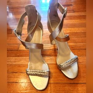 Marc Fisher size 10 Gold Sandals